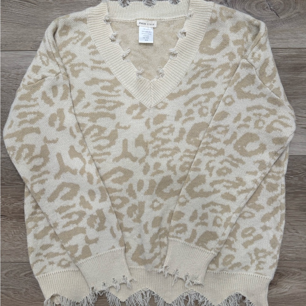 Main Strip Leopard Print Distressed Sweater Medium